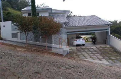 Casa com 3 dormitórios à venda, 300 m² por r$ 1.480.000,00 - pinheirinho - itajubá/mg