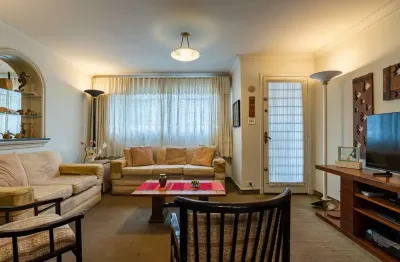 Casa com 3 quartos à venda na Avenida dos Imarés, Moema, São Paulo