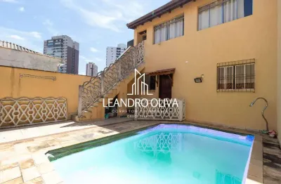 Casa residencial em Mirandopolis (Vila Mariana) muito bem localizada, com área útil de 330 m² e terreno de 244 m²