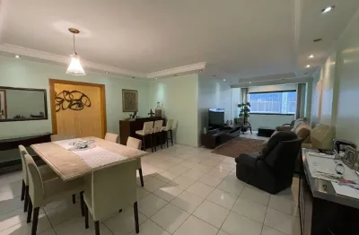 Apto 03 suites frente mar- 208m² - 02 vagas garagem - boa vista - são vicente