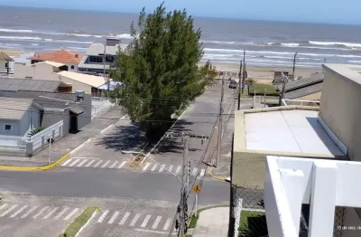 Apartamento localizado no melhor ponto da cidade, centro e na avenida onde começa o calçadão beira-mar.