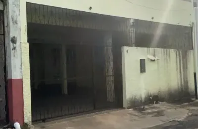 Casa disponível para venda próximo a vila militar do são jorge