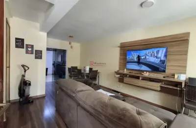 Casa com 3 quartos à venda na rua goiânia, cajuru, curitiba, 104 m2 por r$ 550.000