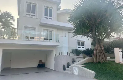 Casa em condomínio fechado com 4 quartos à venda no residencial 18 do forte, santana de parnaíba  por r$ 3.880.000