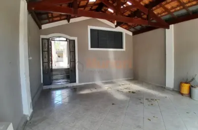 Excelente casa com 2 dormitórios no parque peória (tupi) em piracicaba