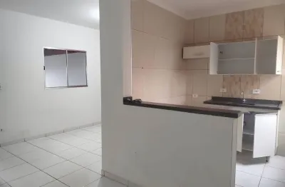 Linda Casa com Dois Dormitórios no Jardim Sol Nascente II, Piracicaba