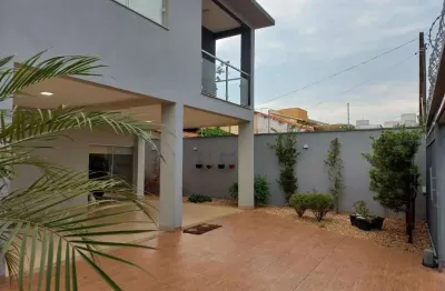 Sobrado com 4 suítes à venda, 334 m² por R$ 1.400.000 - Plano Diretor Sul - Palmas/TO