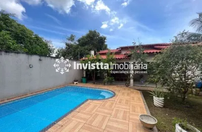 Casa com 4 dormitórios à venda, 212 m² por R$ 800.000,00 - Luzimangues - Porto Nacional/TO