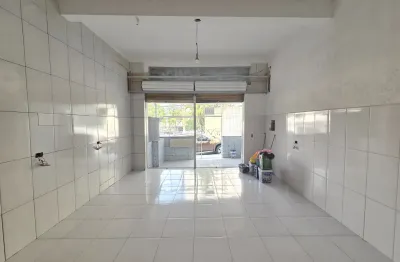 Locação de salão  para o seu novo ponto comercial, com 55m², no imirim - ao lado do mcdonald's !!!