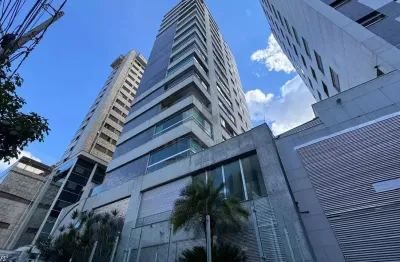 Apto: maravilhoso, andar alto com vista. claro e arejado, climatizados com ar condicionado.