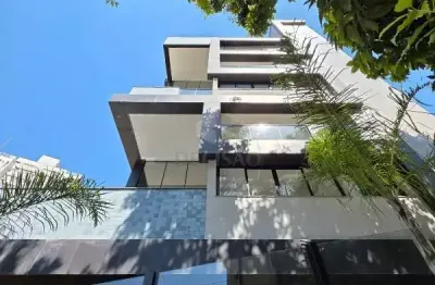 Uma cobertura completa, moderna e exclusiva, no coração do sion, um dos bairros mais desejados de belo horizonte. um imóvel pensado para quem valoriza conforto, lazer privativo, sofisticação e localiz