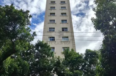 Excelente, reformado, revestido em textura, guarita com porteiro 24 horas, hall social decorado, 03 elevadores, gás canalizado, interfone, jardim, lazer revitalizado com salão de festas, quadra, pisci