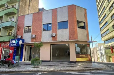 Sala comercial com 6 salas para alugar na Rua Quinze de Novembro, Centro, Ponta Grossa