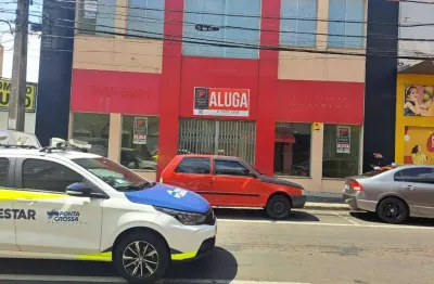 Sala comercial com 9 salas para alugar na Rua Coronel Dulcídio, Centro, Ponta Grossa