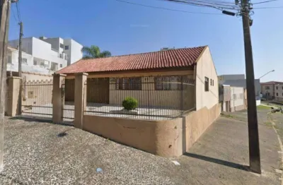 Casa com 4 quartos à venda na Rua Tiradentes, Centro, Ponta Grossa