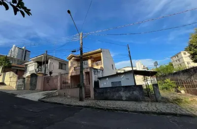 Casa à venda na Rua Senador Pinheiro Machado, Centro, Ponta Grossa