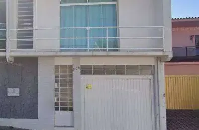 Casa com 2 quartos à venda na Rua Theodoro Rosas, Centro, Ponta Grossa