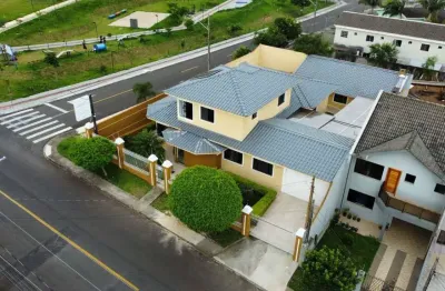 Casa com 3 quartos à venda na Rua Governador Bento Munhoz da Rocha Neto, Jardim Carvalho, Ponta Grossa