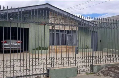 Casa com 3 quartos à venda na Rua Darcy Taques de Araújo, Neves, Ponta Grossa