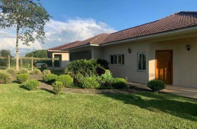 Casa com 3 quartos à venda na Avenida do Ouro, Centro, Carambeí