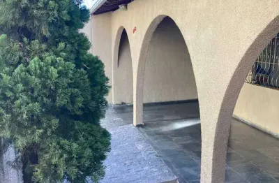 Casa com 3 quartos à venda na Rua dos Corretores, Alípio de Melo, Belo Horizonte