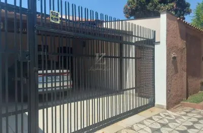 Casa com 3 quartos à venda na Vila Carvalho, Sorocaba 