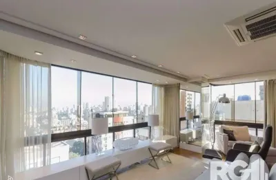 Apartamento semi mobiliado, decorado por arquiteto 2748 m² privativos, 4 suítes