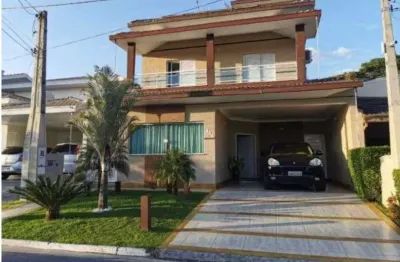 Casa à Venda no Condomínio Cristal Park – Lazer Completo em Jacareí