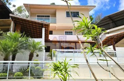 Casa com 4 quartos à venda na Rua Aurelino Plínio dos Santos, Ponte da Saudade, Nova Friburgo