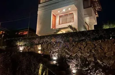 Casa com 3 quartos sendo 2 suítes à venda, 110 m² por r$ 980.000 - cônego - nova friburgo/rj