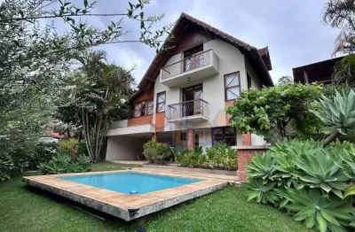 Casa com 5 dormitórios à venda, 291 m² por r$ 1.950.000,00 - cônego - nova friburgo/rj