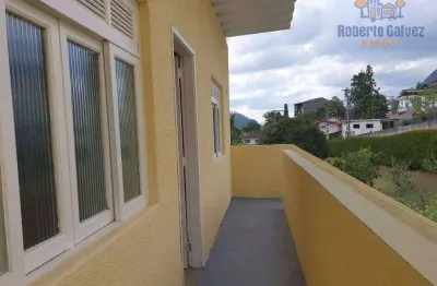 Casa com 2 dormitórios à venda, 67 m² - Cascatinha, Nova Friburgo/RJ