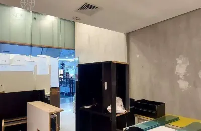 Ponto comercial para alugar na Avenida Ana Costa, Gonzaga, Santos