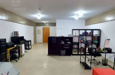 Sala comercial para alugar na Praça Dom Idílio José Soares, Centro, Santos