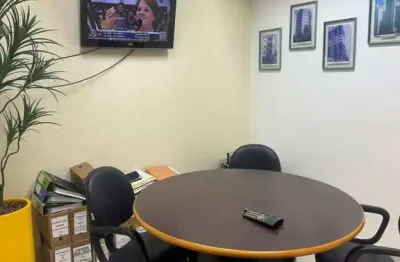 Sala comercial para alugar na Avenida Almirante Cochrane, Aparecida, Santos