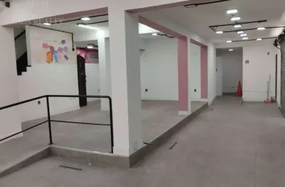 Casa comercial para alugar na Rua Doutor Carvalho de Mendonça, Marapé, Santos