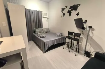 Apartamento com 1 quarto para alugar na Rua Jacob Emerick, Centro, São Vicente