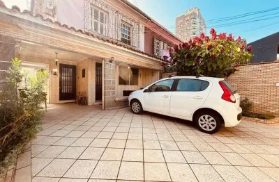 Casa com 3 quartos à venda na Avenida Siqueira Campos, Boqueirão, Santos