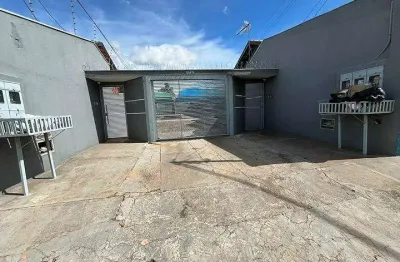Casa em condomínio fechado com 2 quartos à venda na rua doutor jaime ferreira de vasconcelos, 10, vila nossa senhora das graças, campo grande por r$ 275.000