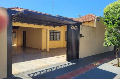 Casa com 3 quartos à venda na Rua Albert Sabin, Vila Taveirópolis, Campo Grande