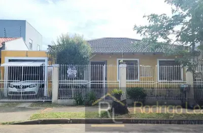 Casa com 3 quartos à venda na Rua Pedro Cláudio Monassa, Jardim Algarve, Alvorada, 110 m2 por R$ 330.000