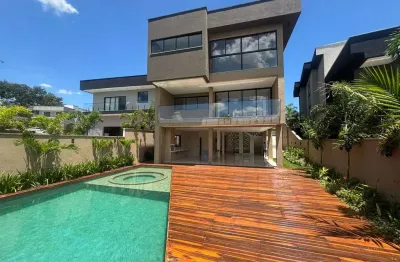 Casa em condomínio fechado com 5 quartos à venda na Rua José Trindade, Setor Morada do Lago, Trindade