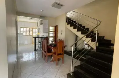Casa com 5 quartos à venda na Rua RSC 7, Bairro Santa Rita, Goiânia