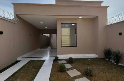 Casa com 3 quartos à venda na Rua São Miguel Arcanjo, Setor Central, Aparecida de Goiânia