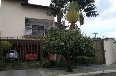 Casa com 5 quartos à venda na Rua Jardins Itália, 1, Jardim Balneário Meia Ponte, Goiânia
