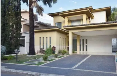 Casa com 4 quartos à venda na Avenida V 1, Vera Cruz, Aparecida de Goiânia
