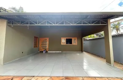 Casa com 3 quartos à venda na Rua P 4, 1, Sítios Santa Luzia, Aparecida de Goiânia