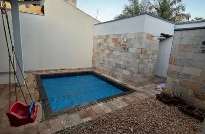 Casa com 3 quartos à venda na Rua JI 2, Residencial Humaitá, Goiânia
