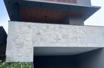 Casa em condomínio fechado com 3 quartos à venda na Rua Tibre, 360, Jardins Barcelona, Senador Canedo