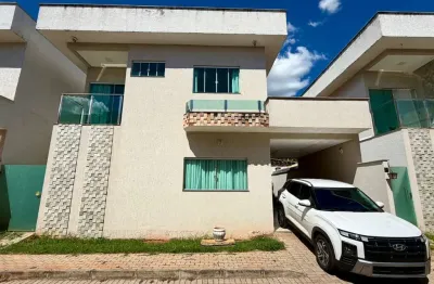 Casa em condomínio fechado com 3 quartos à venda na Rua X 27, Sítios Santa Luzia, Aparecida de Goiânia
